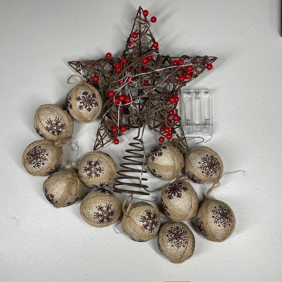 Grapevine Cranberry Star Christmas Tree Topper Burlap Snowflake Ball Ornaments - Picture 1 of 8